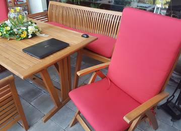 Sitzkissen und Bankauflage nach Ma fr Gartengarnitur in der Farbe WINE