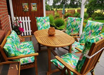 Hochlehner Auflagen und Gartenbankauflage mit Rücklehne für Gartengarnitur in der Farbe Borneo Lagon
