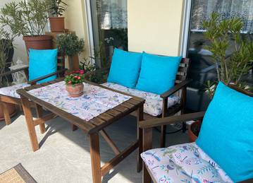 Bankauflagen und Sitzkissen mit Tischläufer für Gartengarnitur in der Farbe Dragonfly